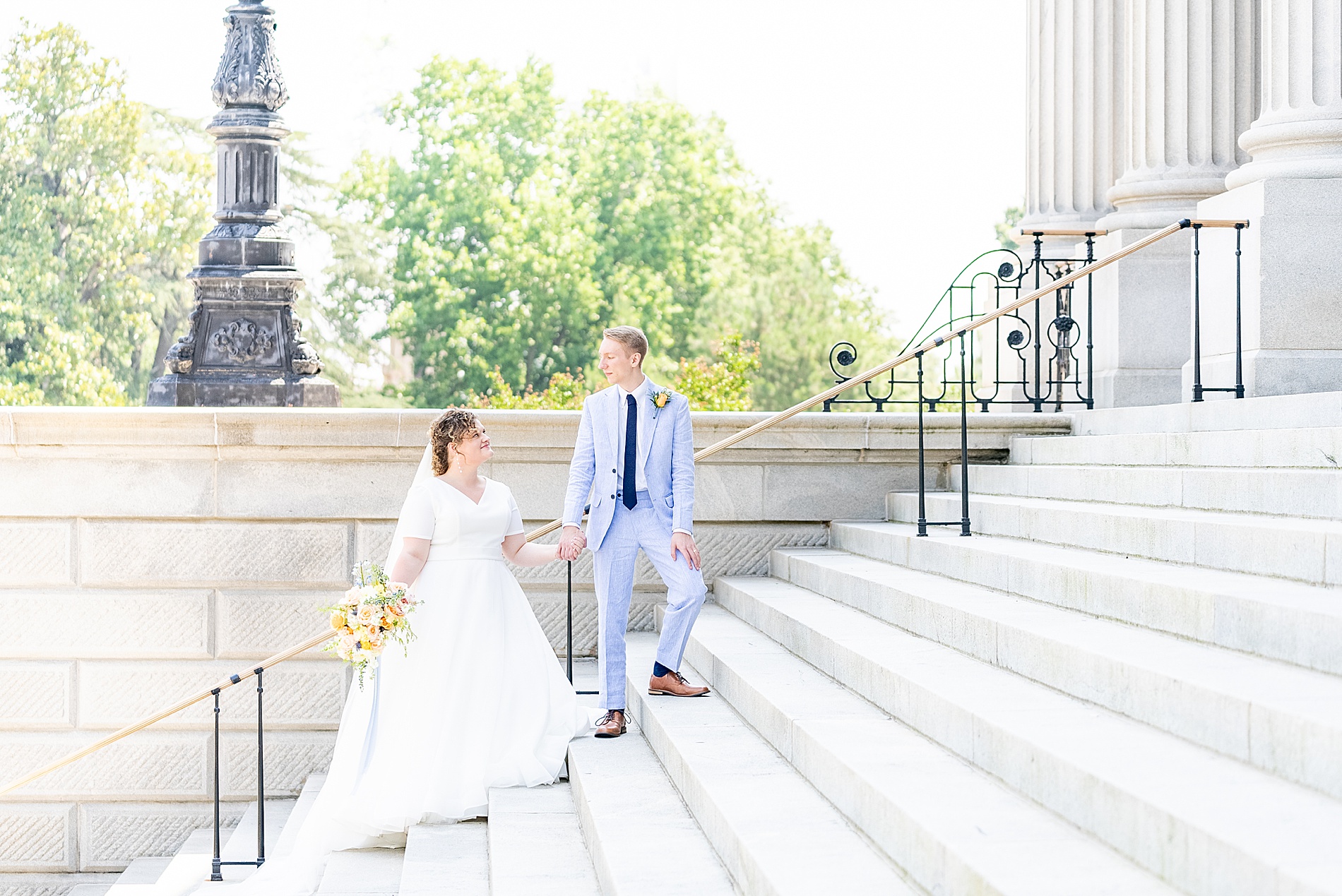 couple on the stairs of South Carolina State House