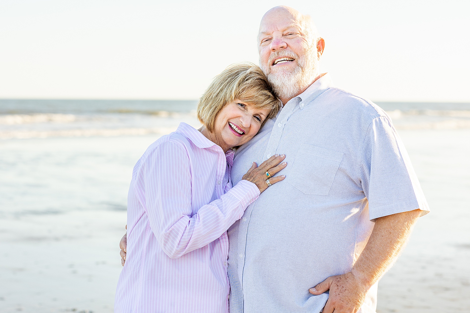 timeless couple photos on the beach in Charleston