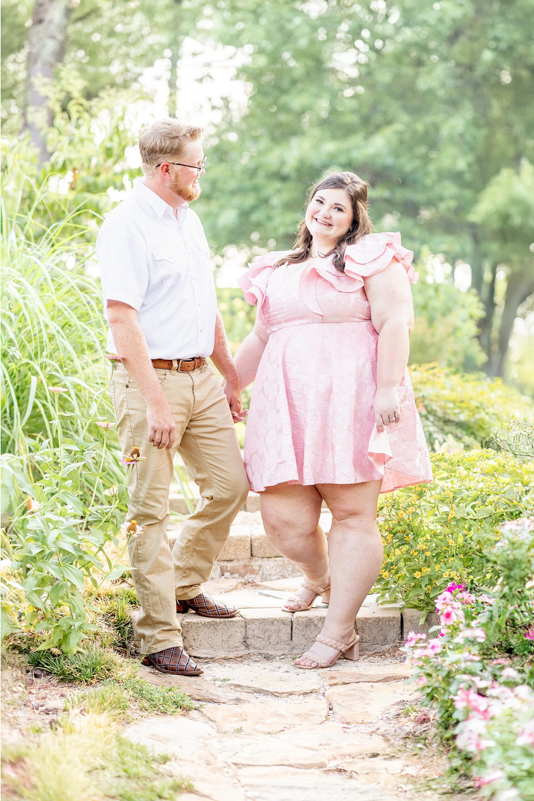 summer engagement session at Tyler Rose Garden