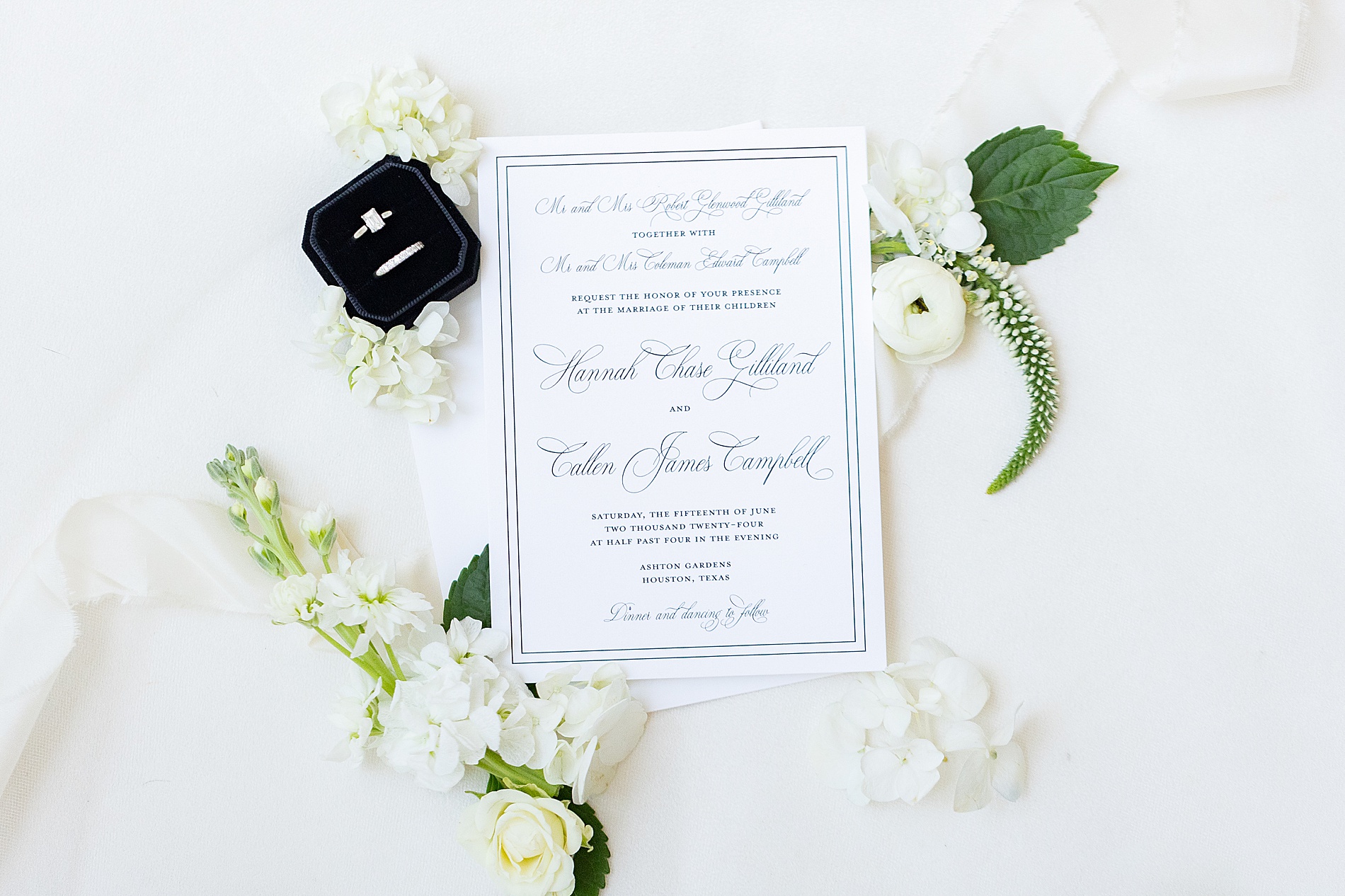 Classic Black and White Wedding at Ashton Gardens