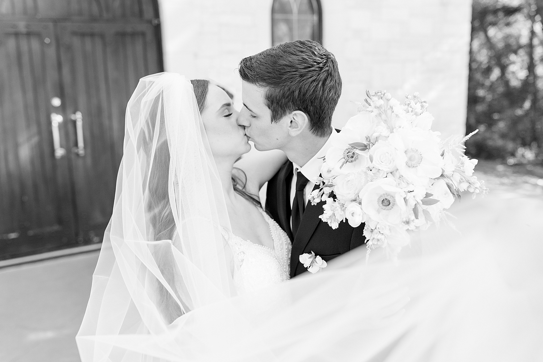 timeless wedding photos