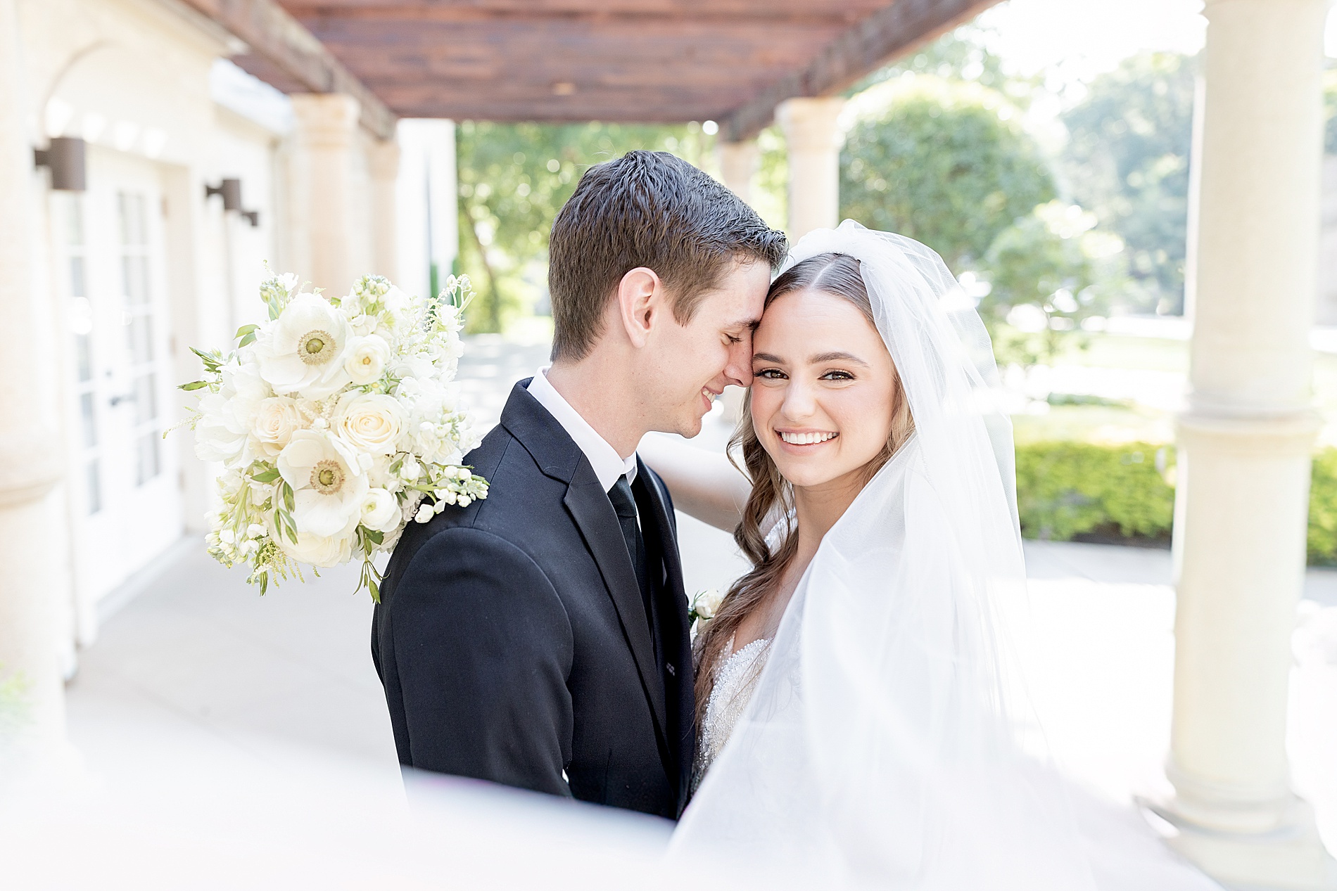 romantic wedding portraits from Ashton Gardens wedding in Houston, TX