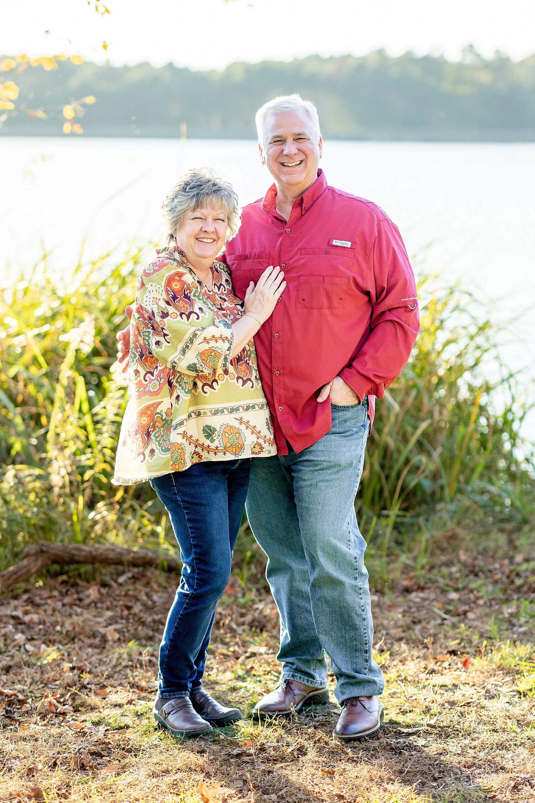 couple portraits by the water