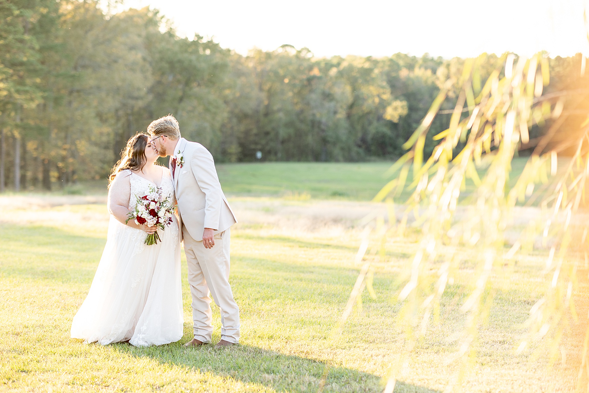 romantic wedding photos