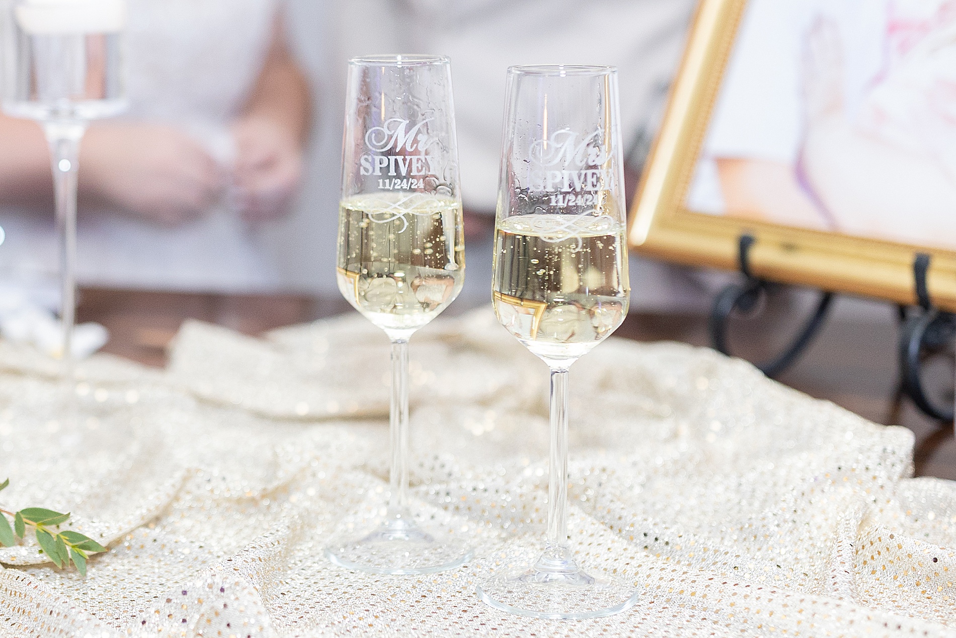 custom champagne flutes