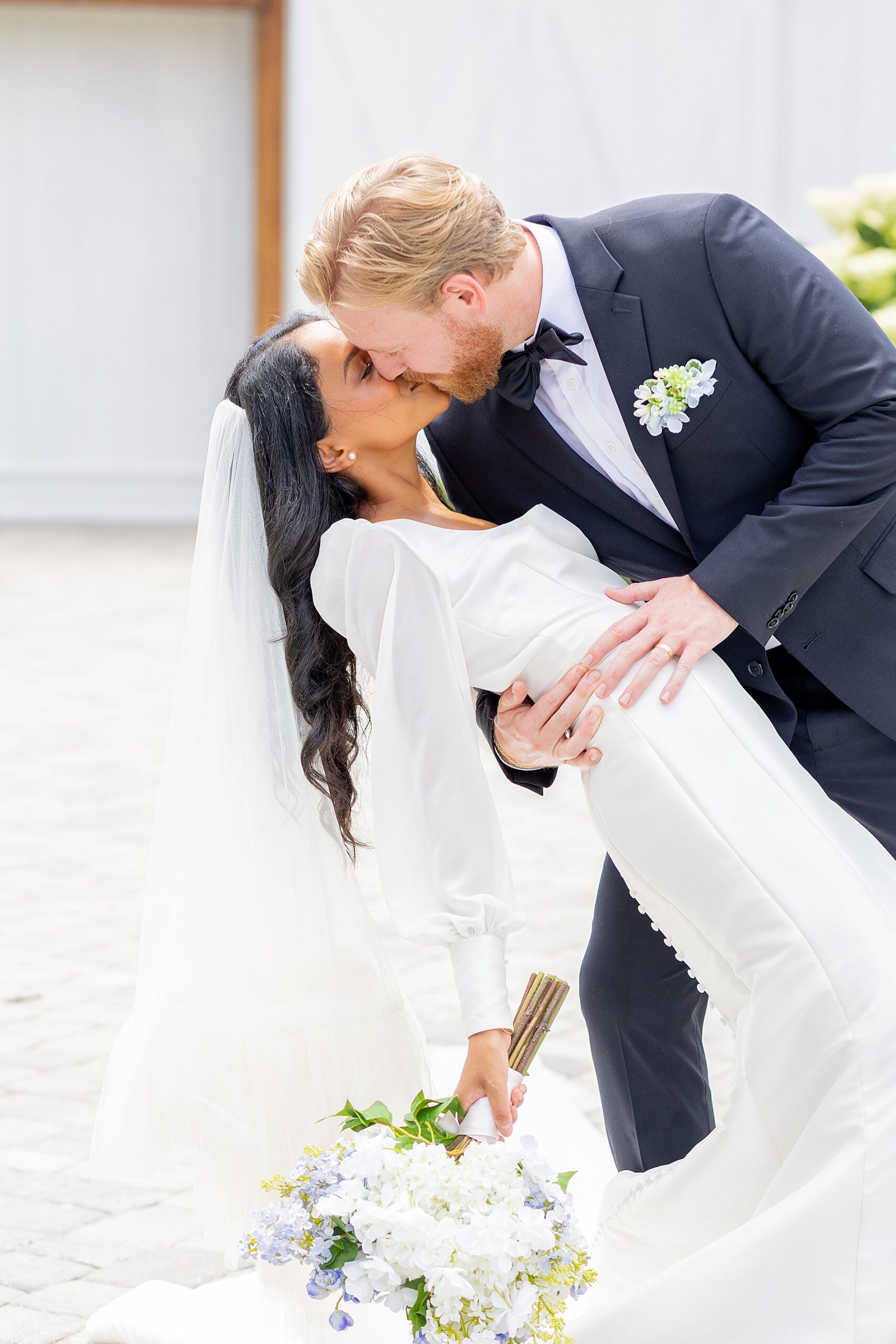 Luxury Styled Wedding Shoot at Heyward Manor with South Carolina Bride Magazine