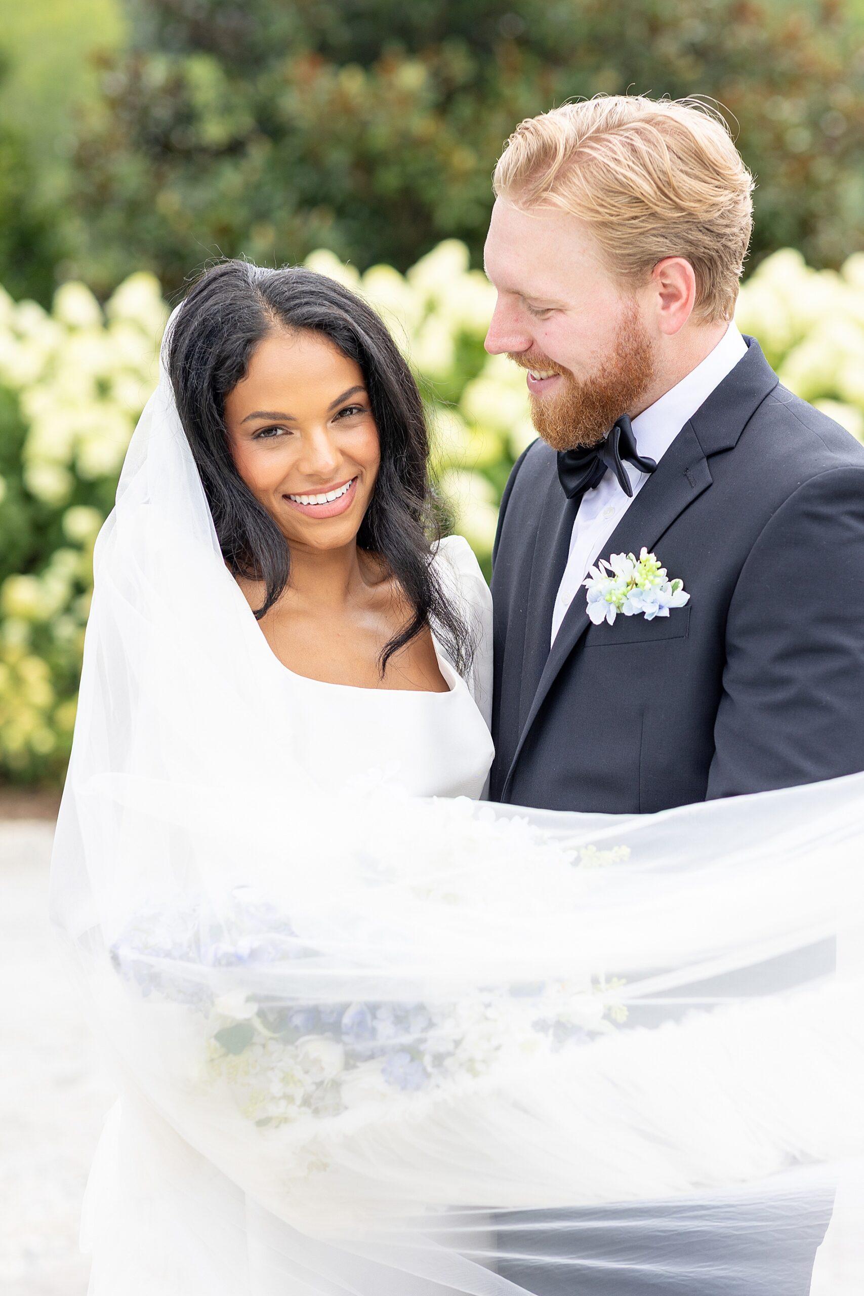 summer wedding inspiration at Heyward Manor in Greenville, South Carolina  