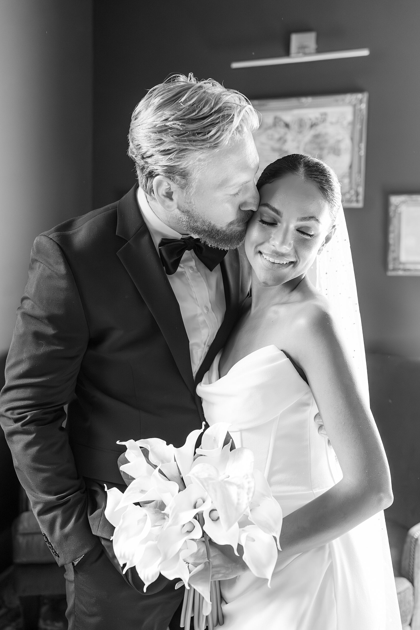 timeless wedding photos at Heyward Manor with South Carolina Bride Magazine