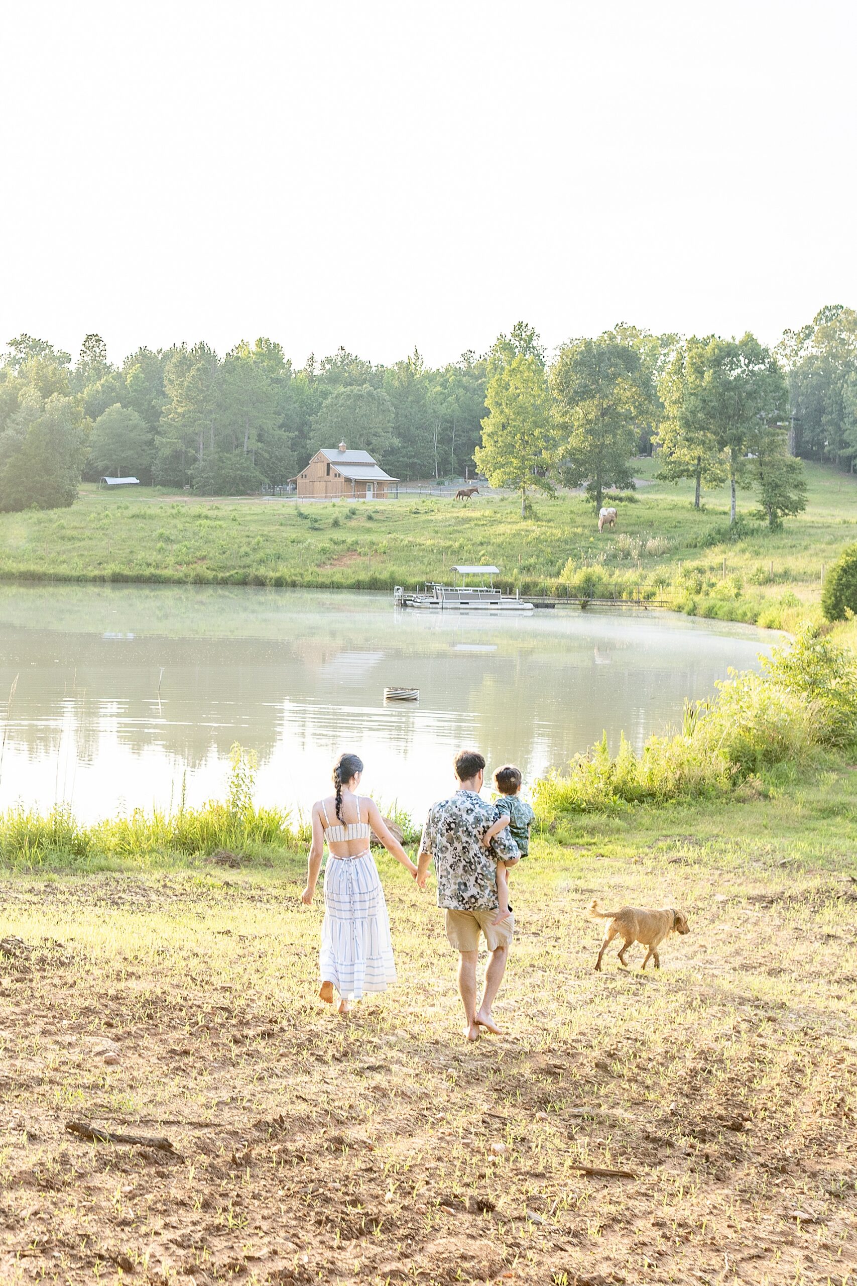 at-home family portraits on family farm