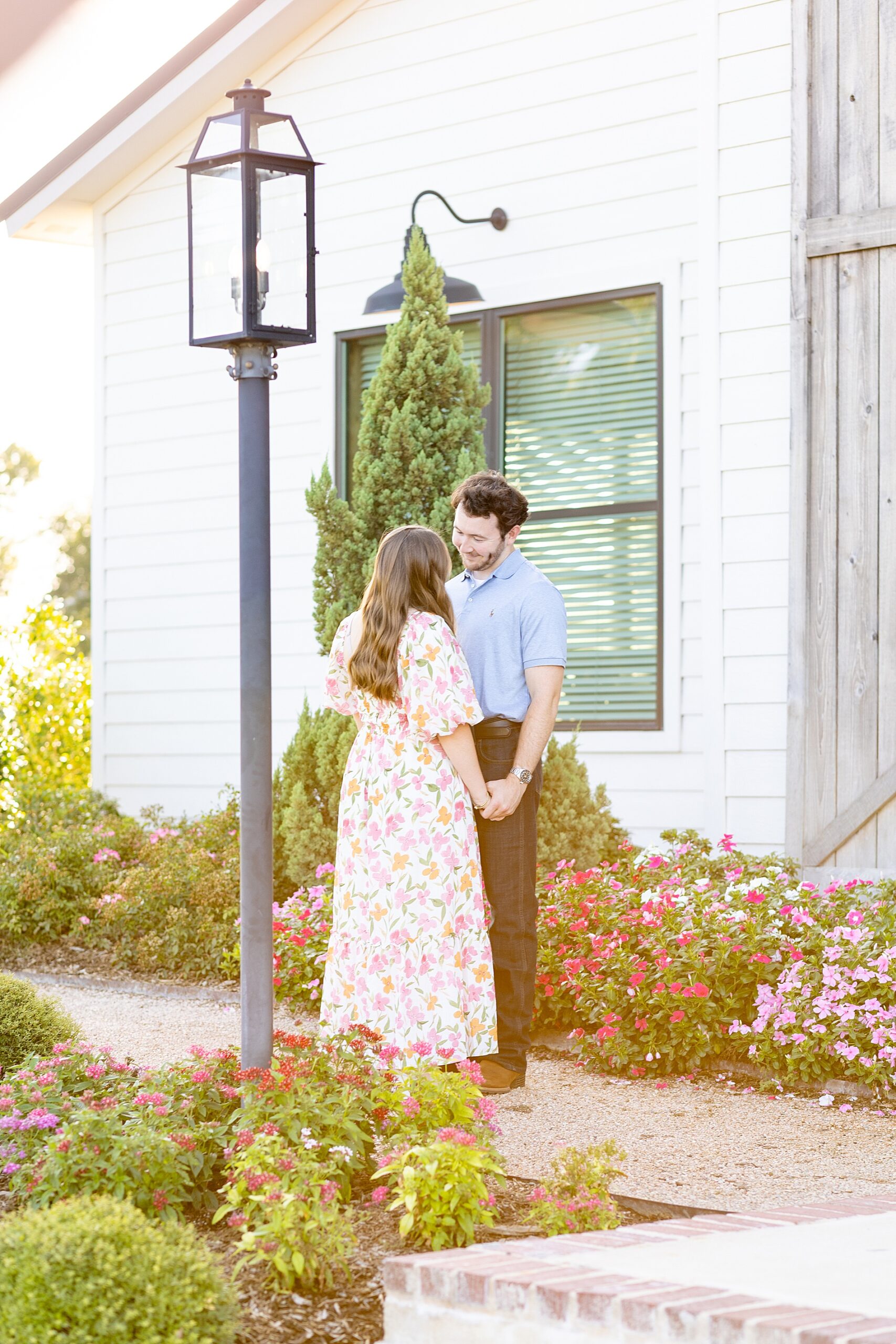 intimate engagement photos in Texas