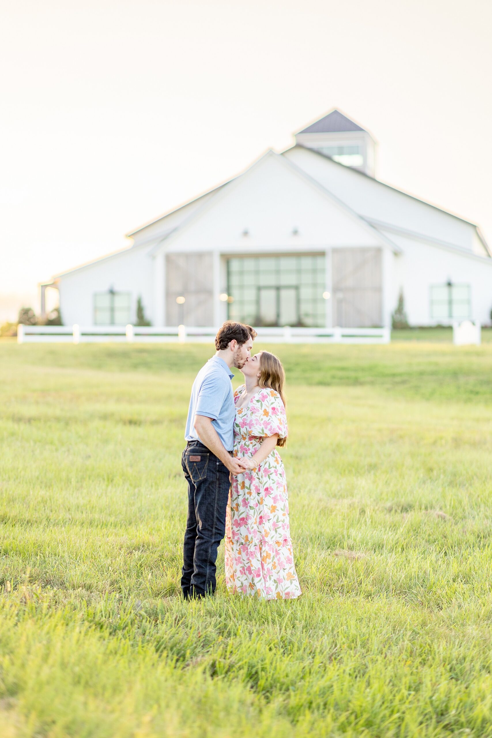 golden hour engagement photos during summer engagement session 