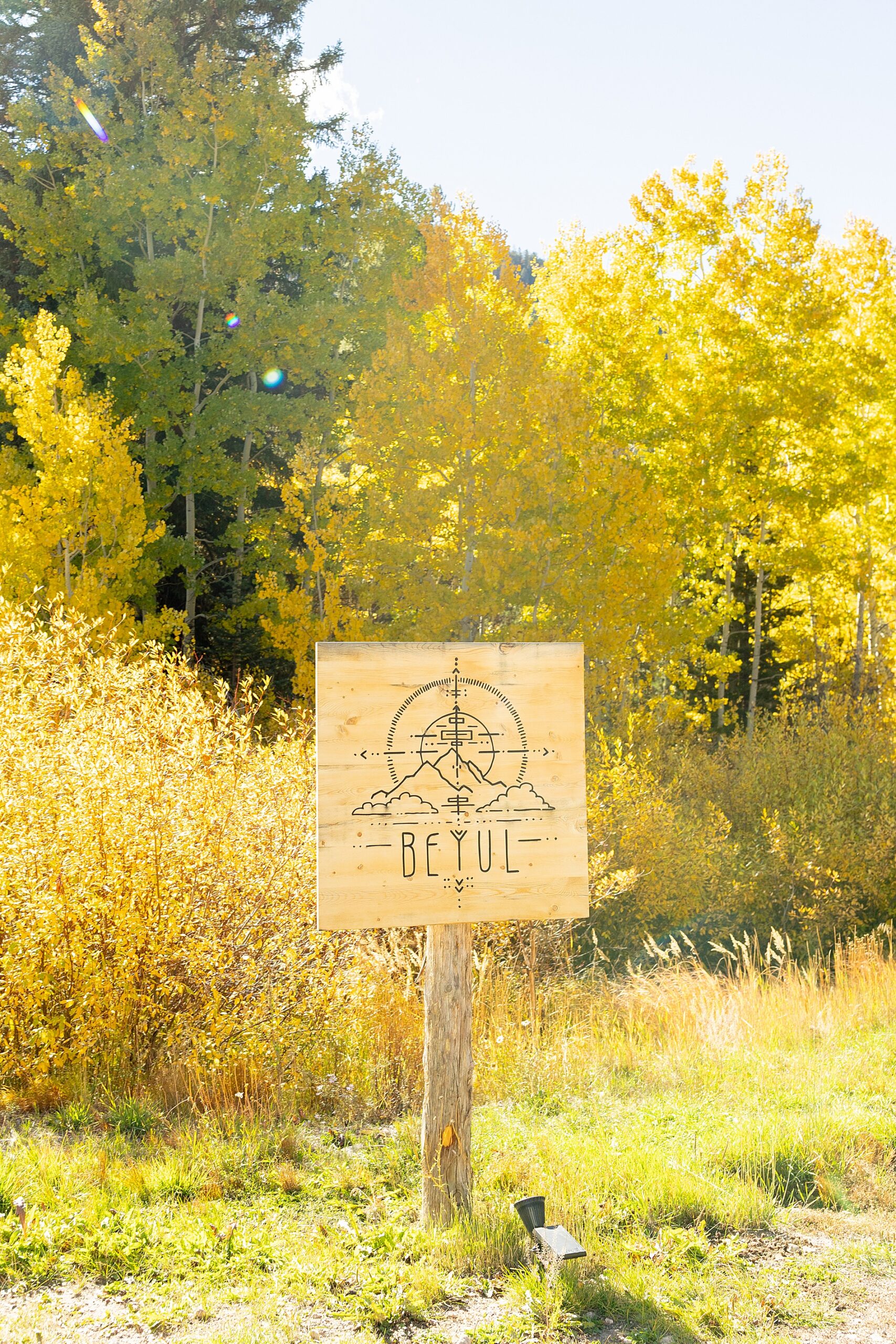 Vibrant Aspen, Colorado Wedding at Beyul Retreat | Colorado Wedding Photographer