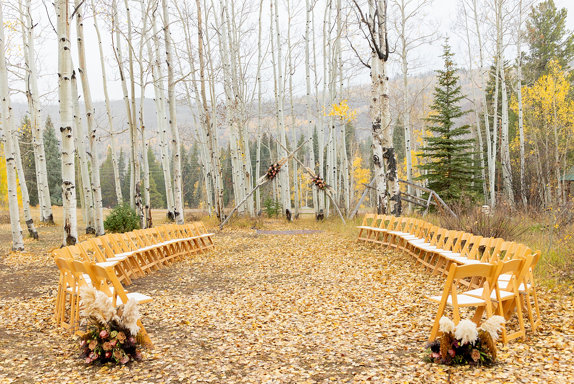 outdoor wedding ceremony in Aspen, Colorado at Beyul Retreat
