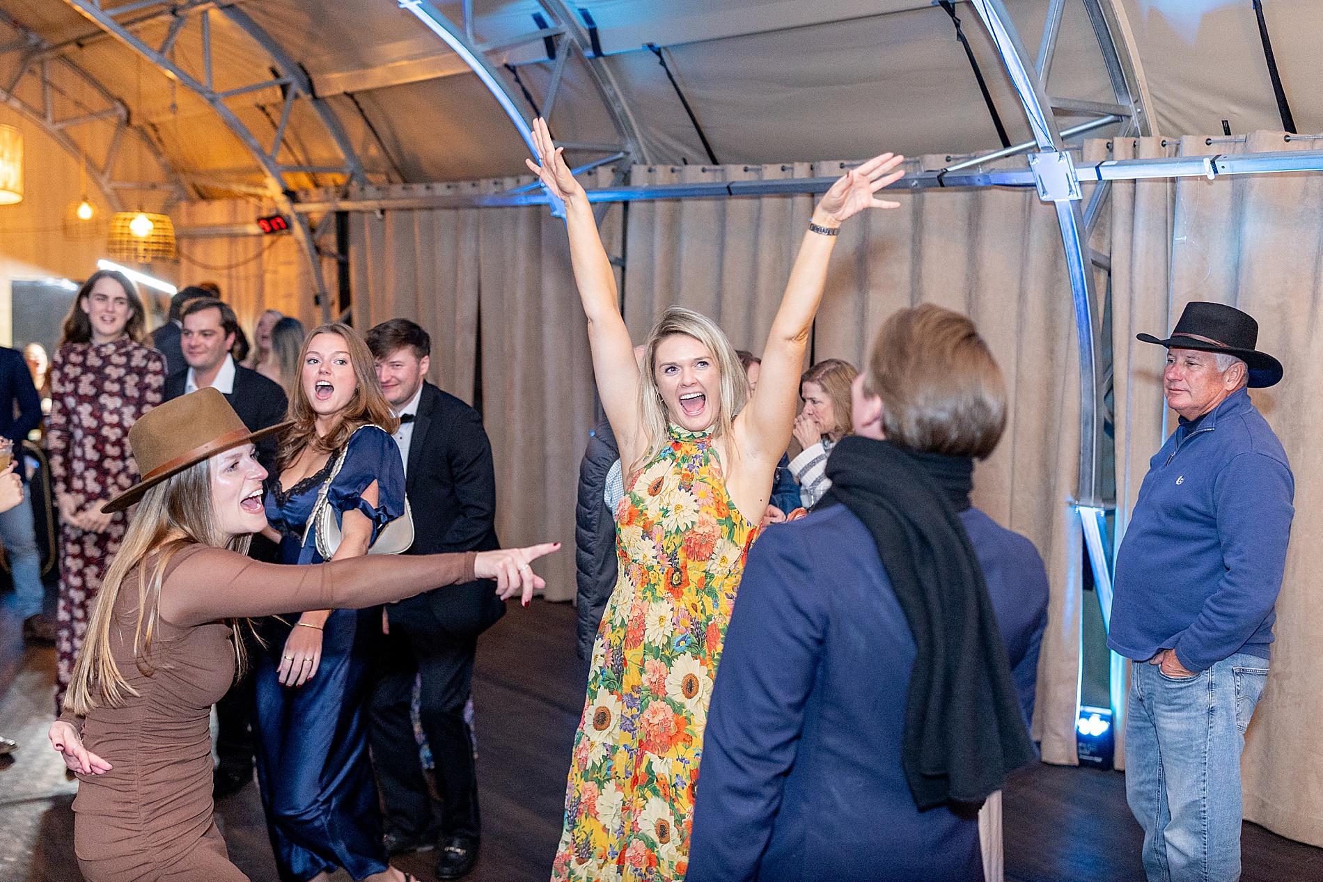 candid wedding reception photos