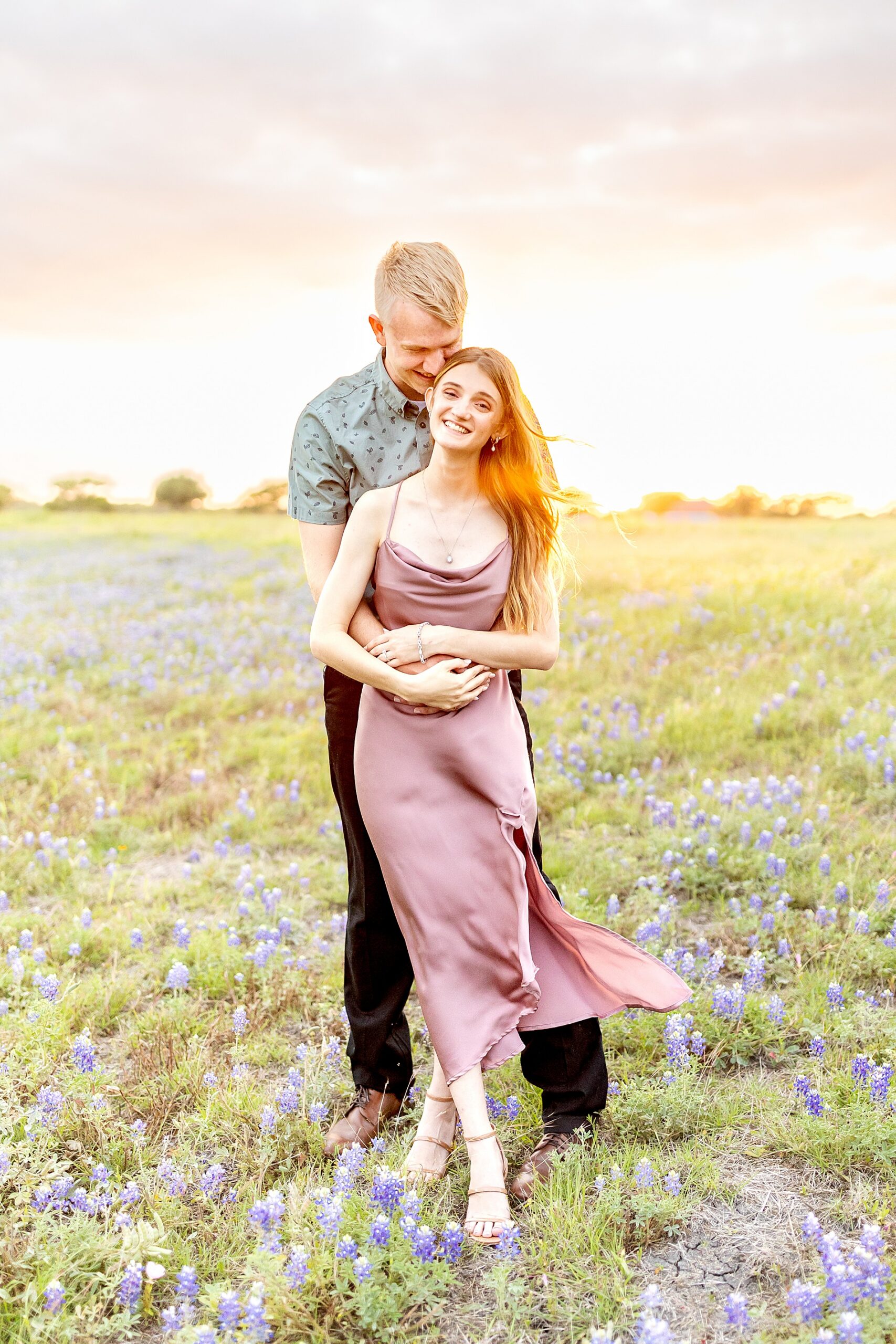Texas bluebonnet engagement session in Brenham, TX
