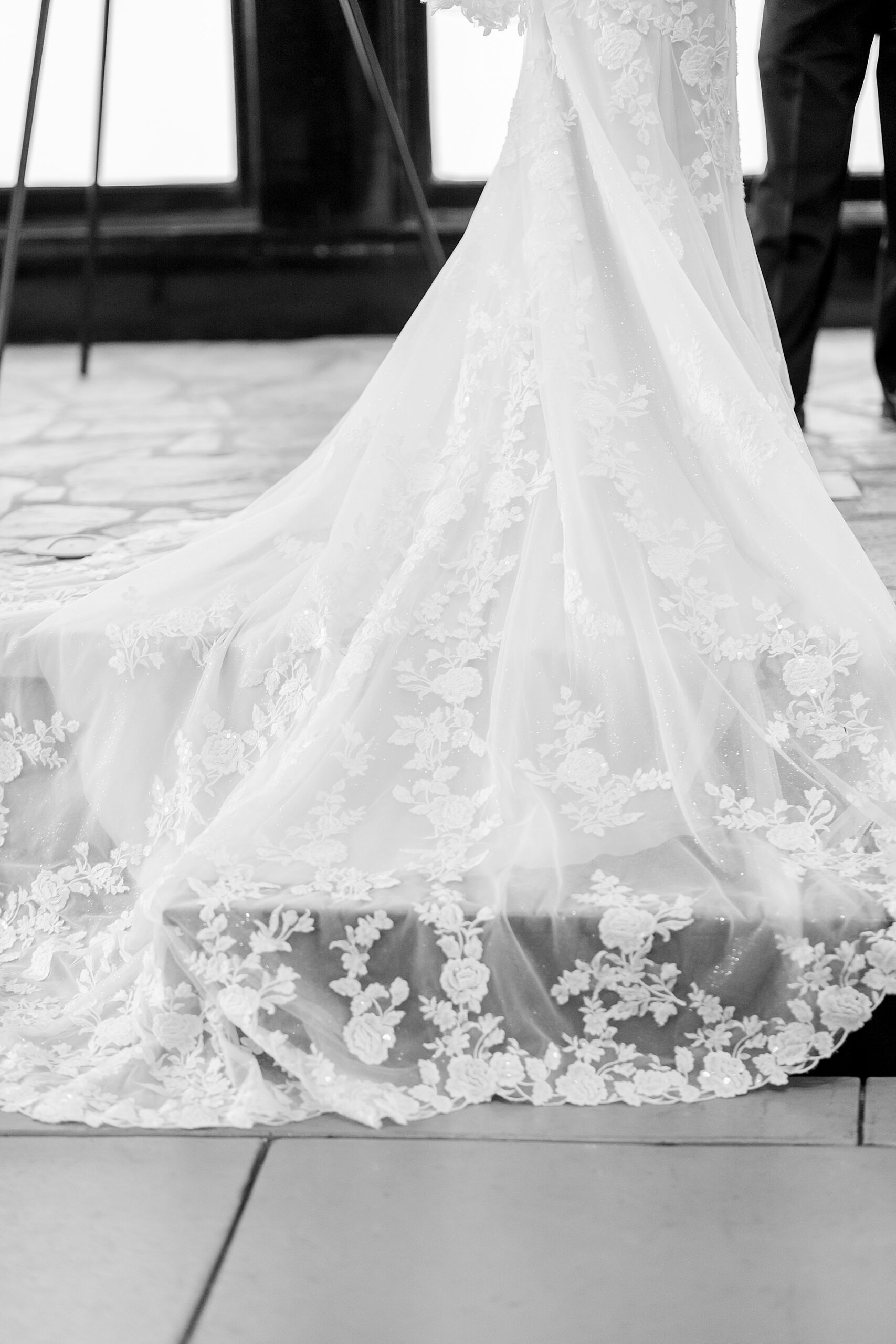 bride's wedding dress 