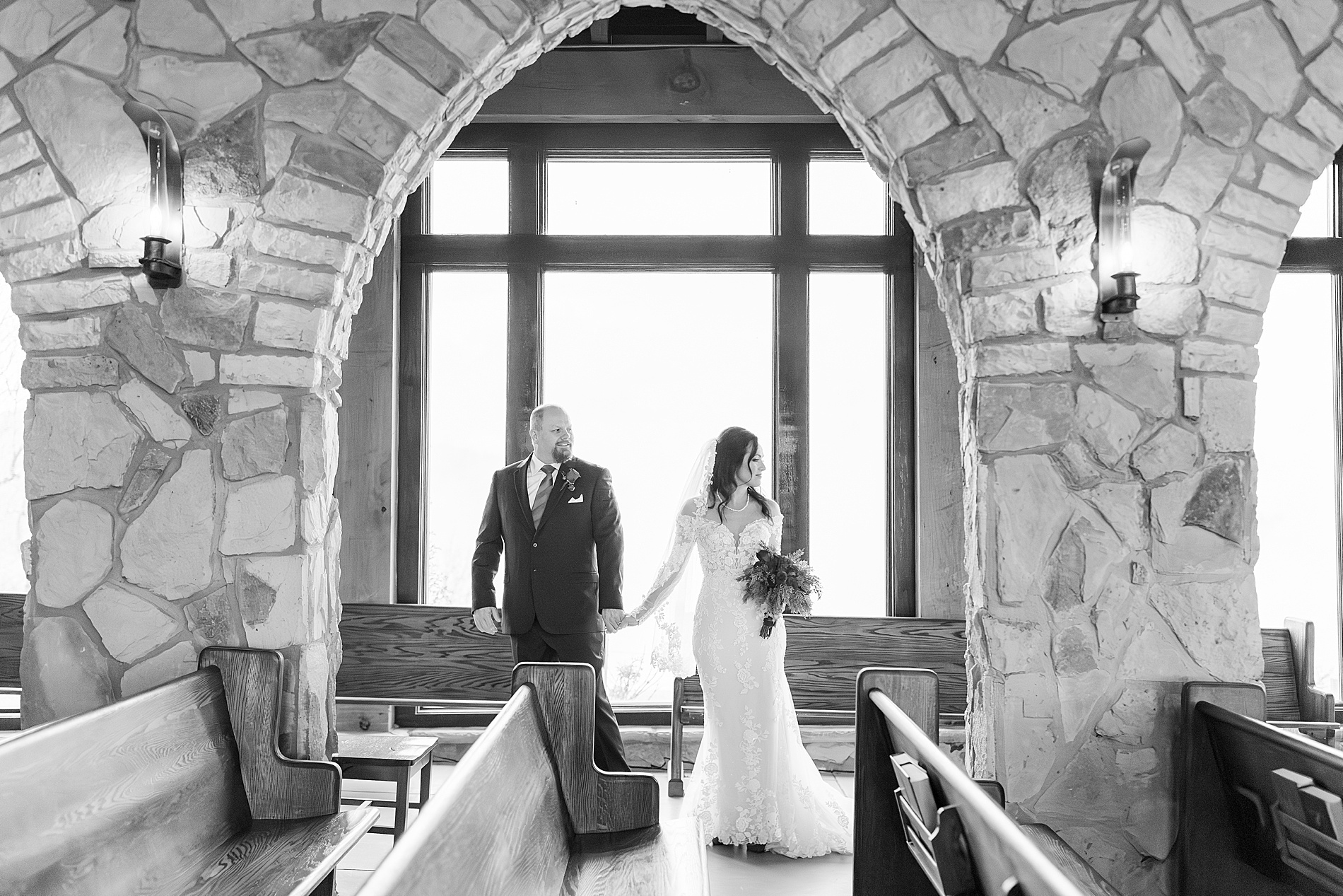 timeless wedding photos 